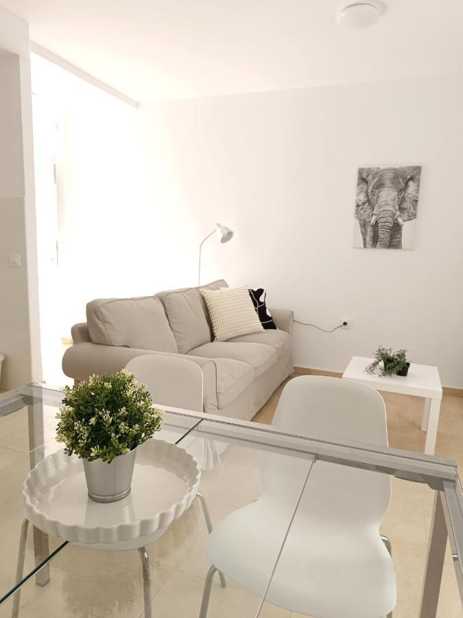 Sherry Suites V Apartamentos Parking Gratuito Jerez de la Frontera Zewnętrze zdjęcie